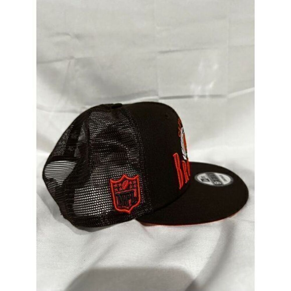 Cleveland Browns Men's Squared Low Profile Trucker Adjustable Hat New Era - Picture 2 of 5